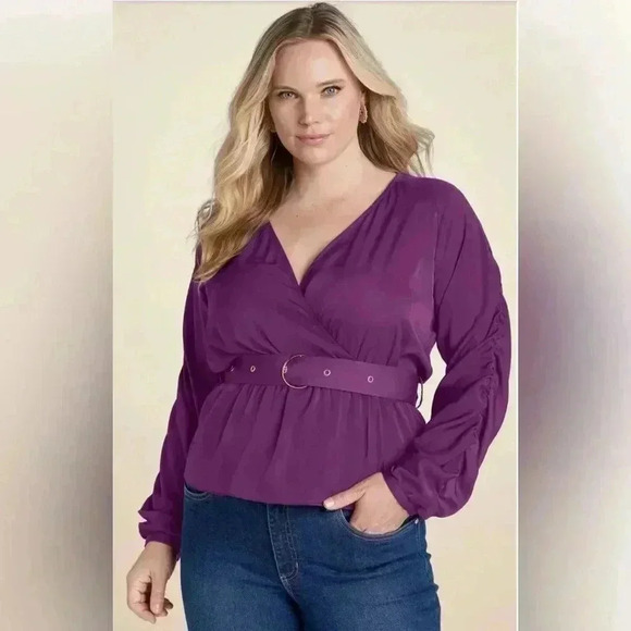 V neck belted top - Picture 1 of 16